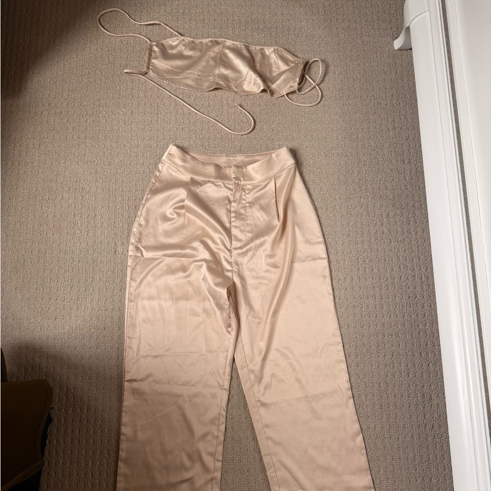 437 Champagne pant & top set